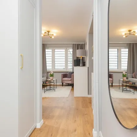 Apartament Center Near The Vistula By Renters Warszawa