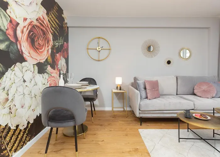 Center Near The Vistula By Renters