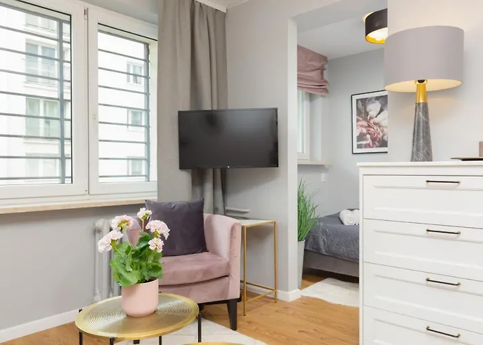 Center Near The Vistula By Renters Apartment